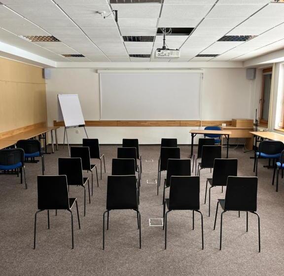 Отель Penzion Zornicka