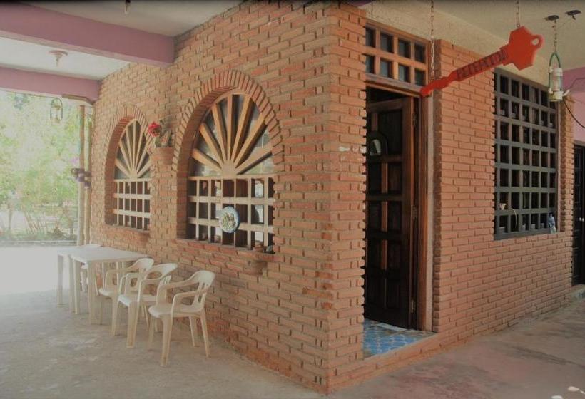 בית מלון כפרי Posada Lolas Lino