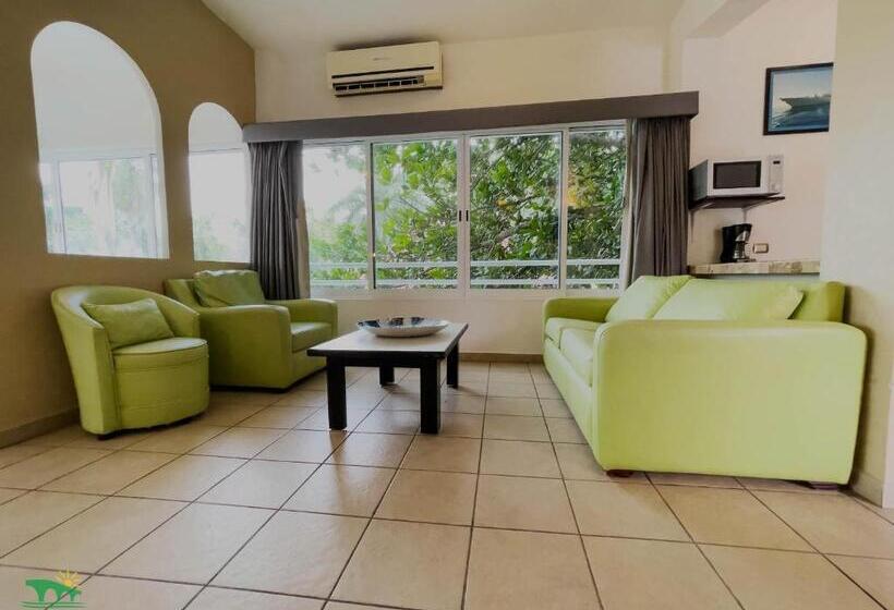 בית מלון כפרי Puente Nacional  & Spa