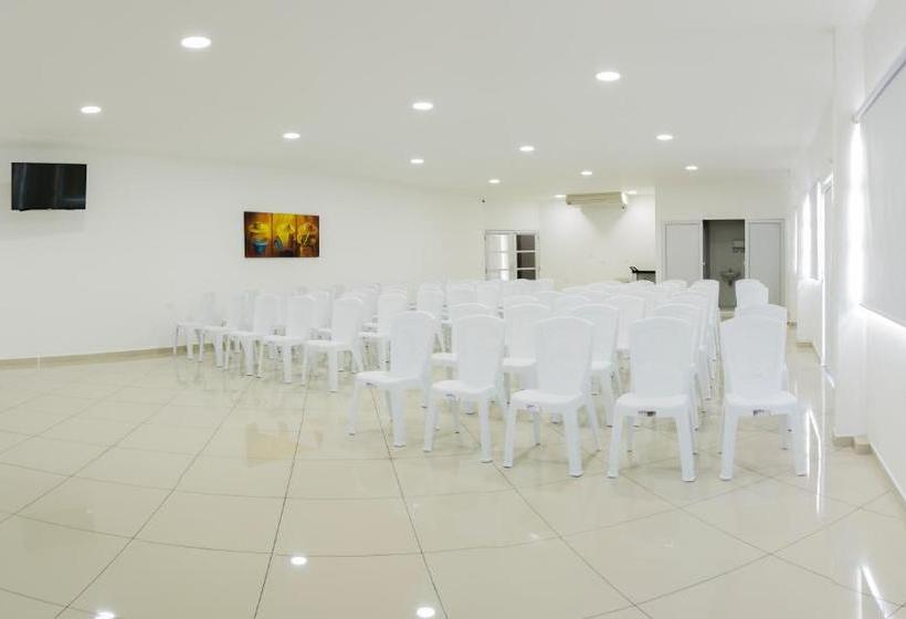 호텔 Sabana Del Sinu By Geh Suites