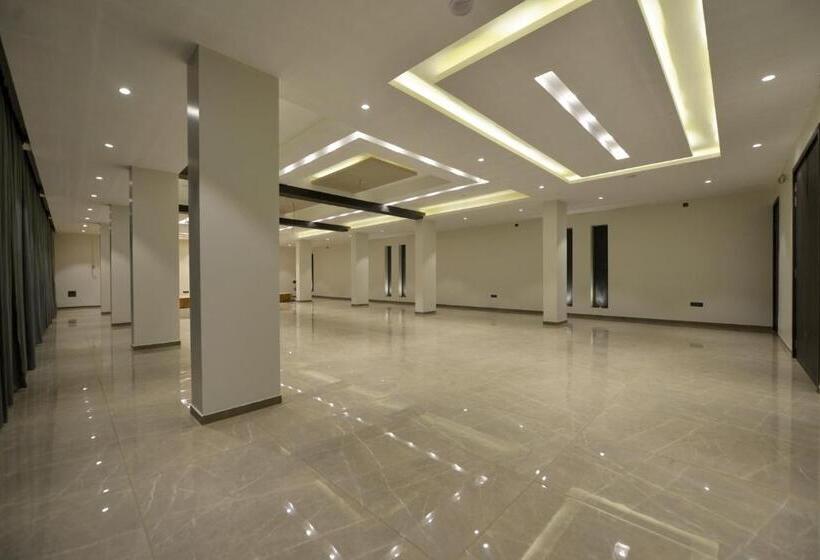 Отель Shivsagar Resort & Spa