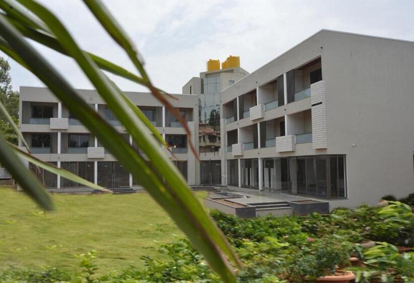 Отель Shivsagar Resort & Spa