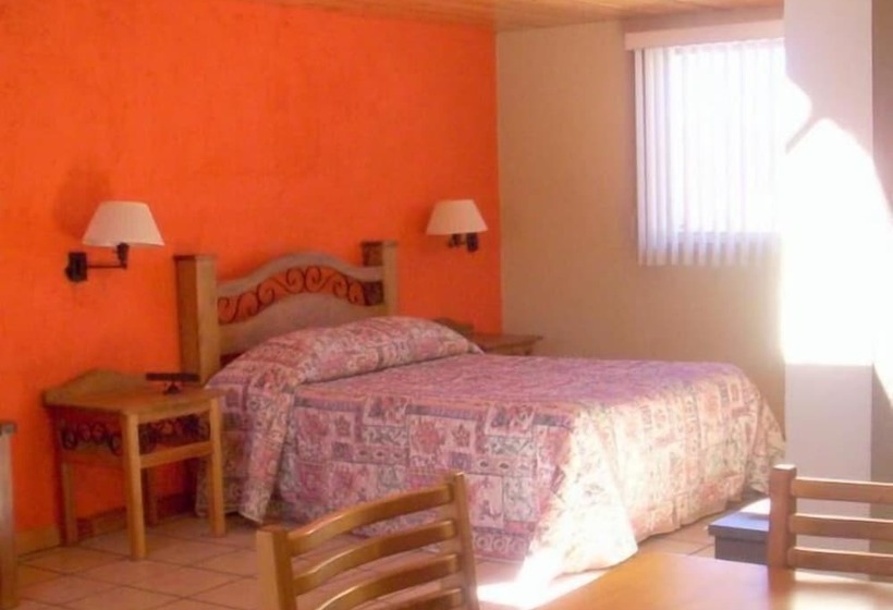 בית מלון כפרי Villa Santa Cruz Creel