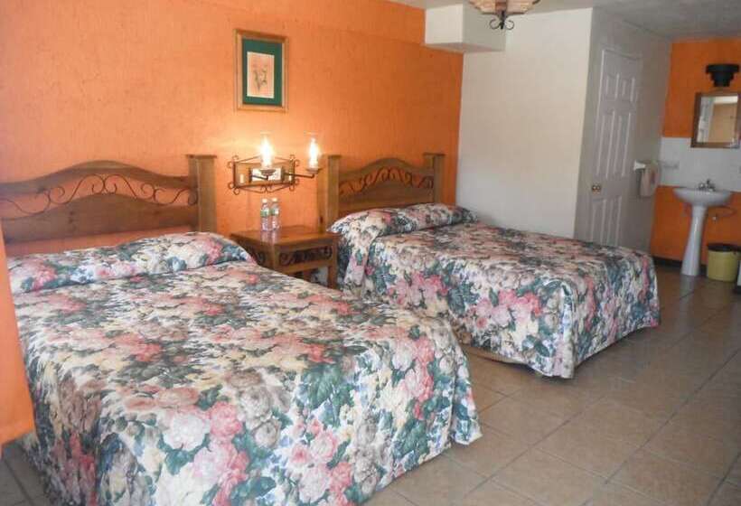 בית מלון כפרי Villa Santa Cruz Creel