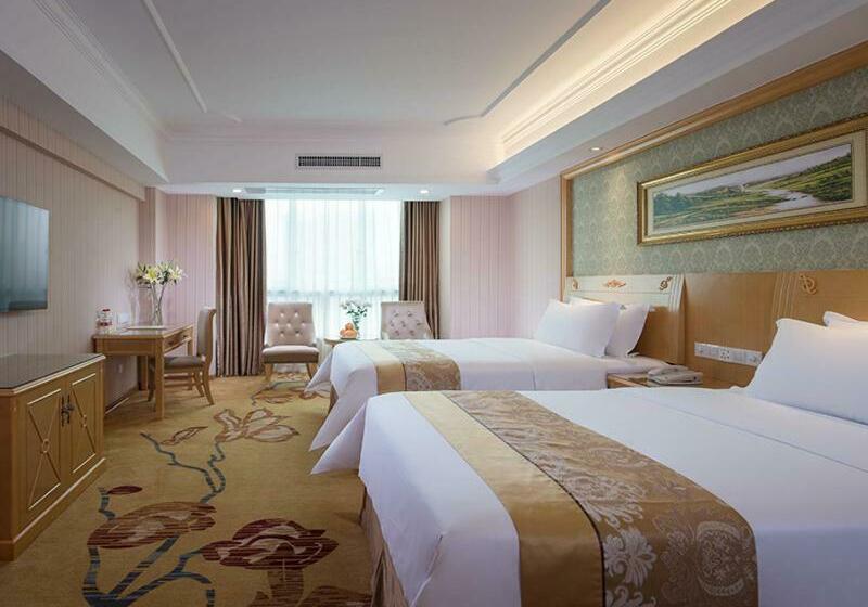 Vienna Hotel Nanning Qingxiu Mountain