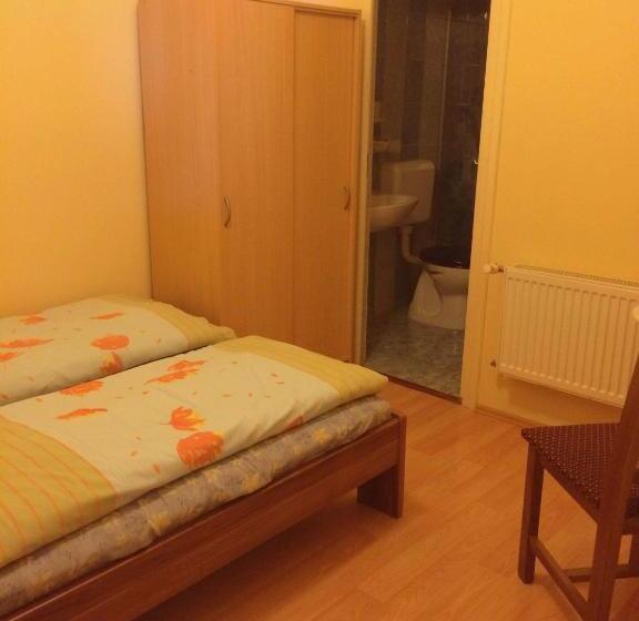 Op Art étterem és Panzió