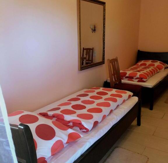 Op Art étterem és Panzió