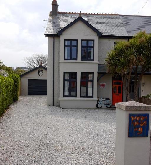 פנסיון Bedlam House