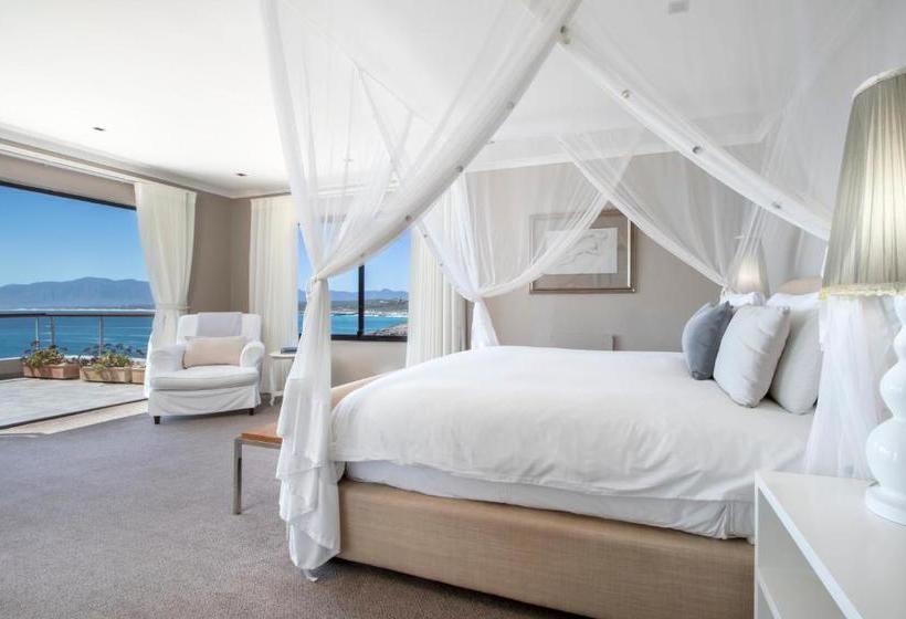 بنسيون Cliff Lodge