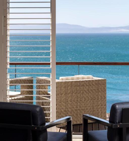 بنسيون Cliff Lodge