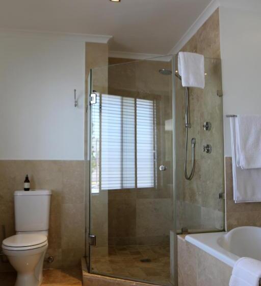 بنسيون Cliff Lodge