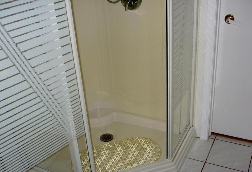 Panzió Dave & Honey's Accommodation