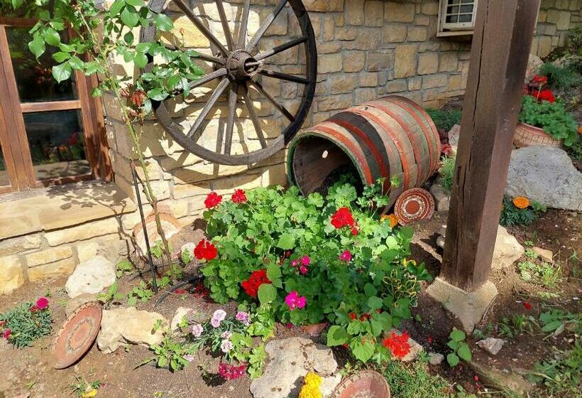 Пансион Guest Rooms Cheshmata