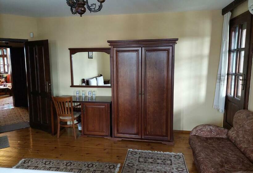 Пансион Guest Rooms Cheshmata