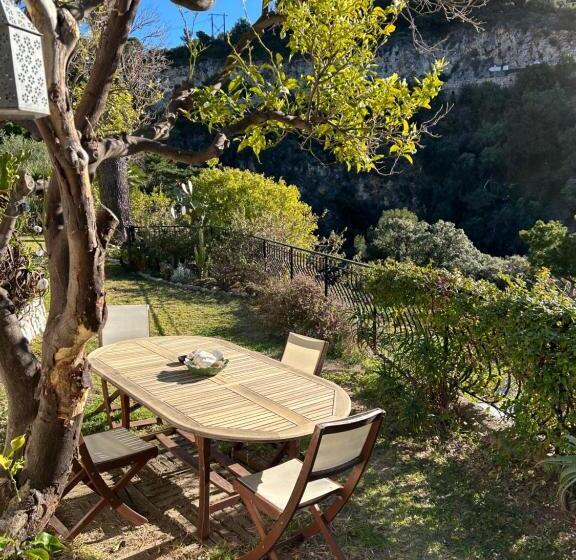 پانسیون La Masa