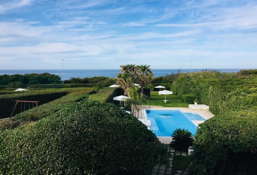 Residence Punta Cassano   In Piscina Sulla Spiaggia Di Sabbia