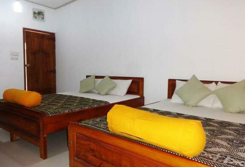 리조트 Dutch Bay Beach Cottages