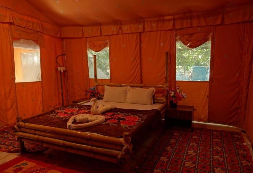 Курорт The Brook Ville