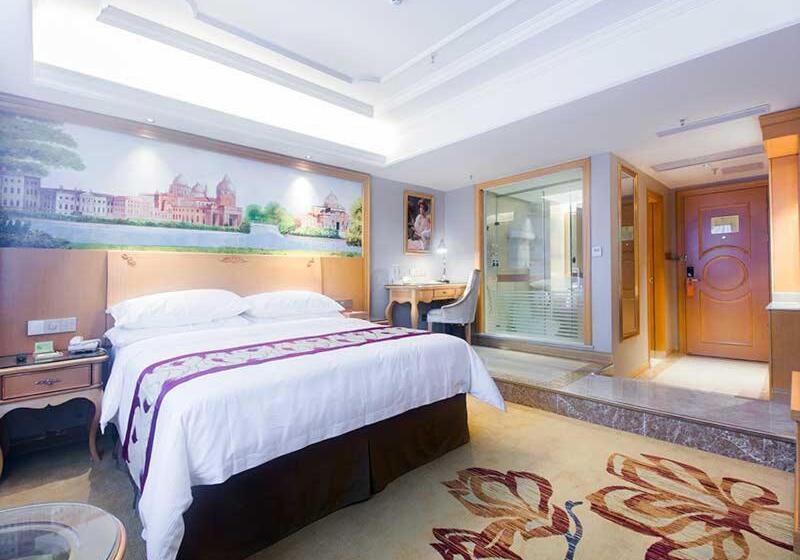 Vienna International Hotel Haikou West Bus Station