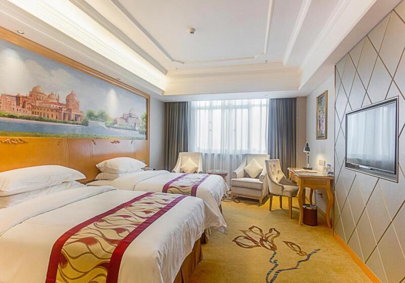 Vienna International Hotel Haikou West Bus Station