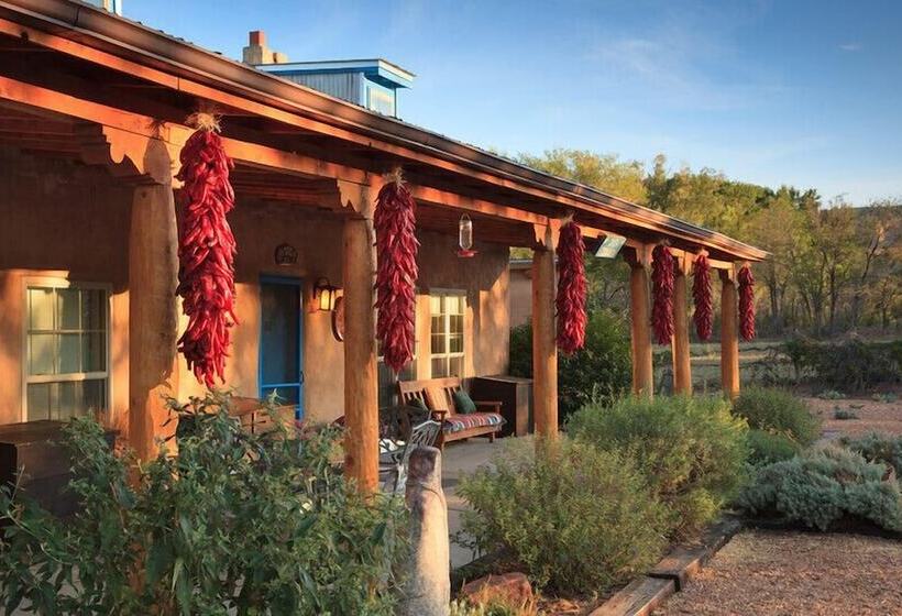 Casa Escondida Bed & Breakfast