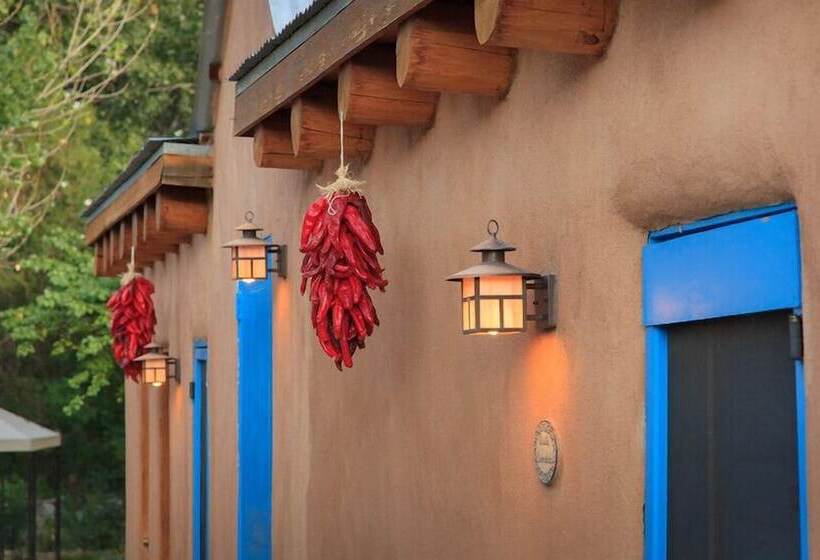 Casa Escondida Bed & Breakfast