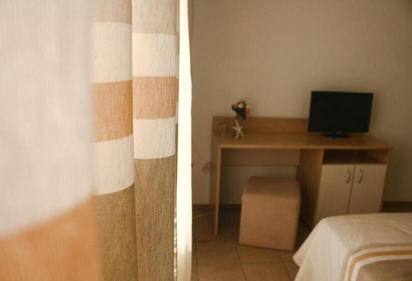 ホテル Alba Family Club