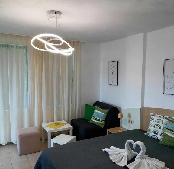 ホテル Alba Family Club