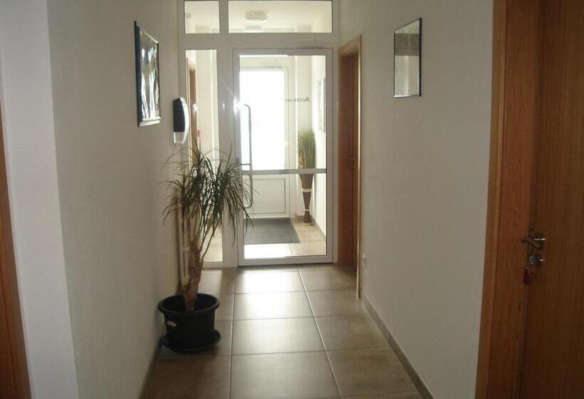 בית מלון כפרי De La Gare