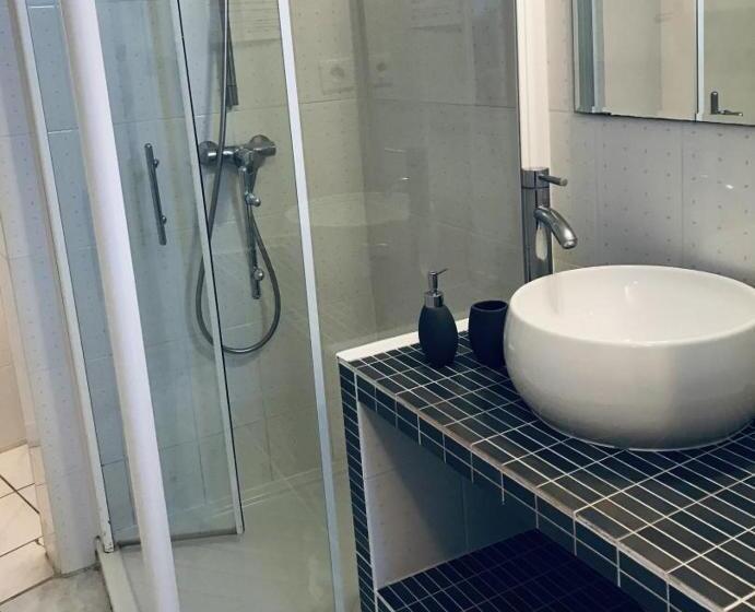 فندق Hôtel Restaurant L'atelier Des Cousins