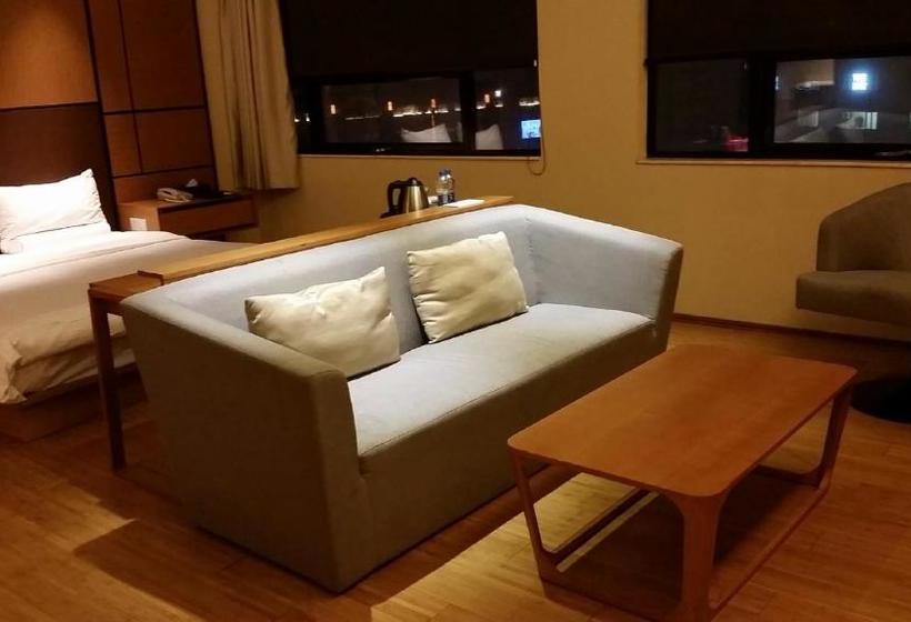 Ji Hotel Changsha Middle Furong Road