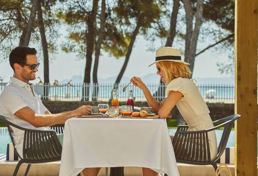 هتل Sofia Alcudia Beach