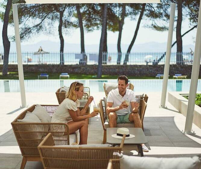 هتل Sofia Alcudia Beach