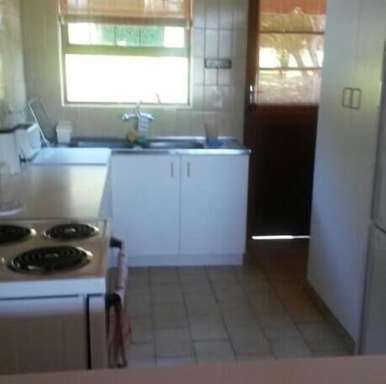 پانسیون Lagoon Edge