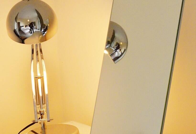 Cotswolds Valleys Accommodation Stony Hs