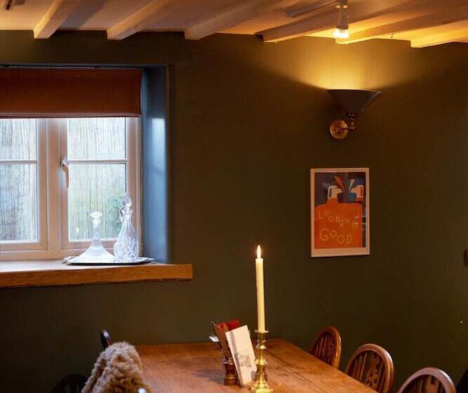 The Dog & Gun Inn