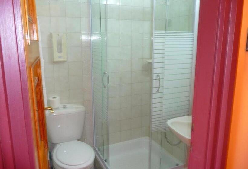 בית מלון כפרי Kőrös