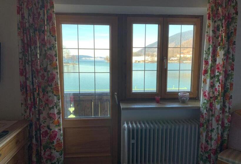 ペンション Haus Kaiser