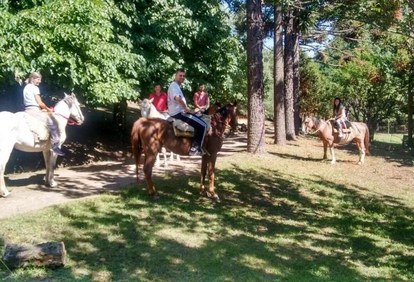 הוסטל Estancia San Miguel