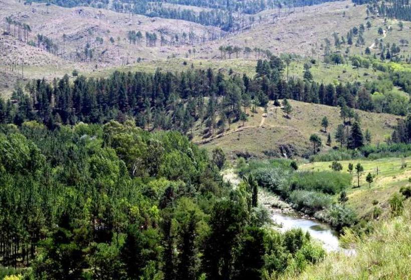 הוסטל Estancia San Miguel