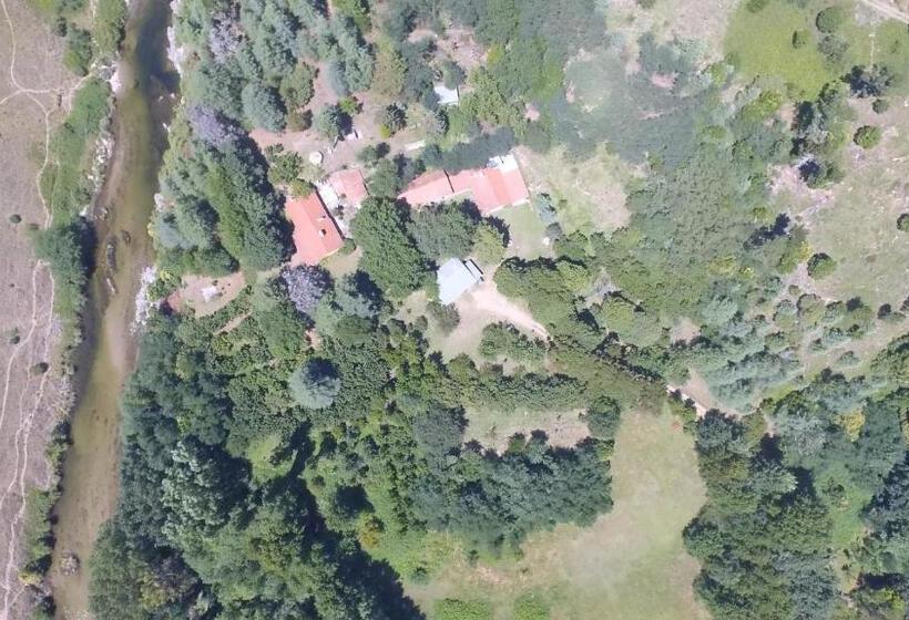 הוסטל Estancia San Miguel