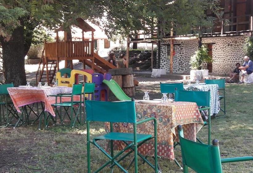 הוסטל Estancia San Miguel