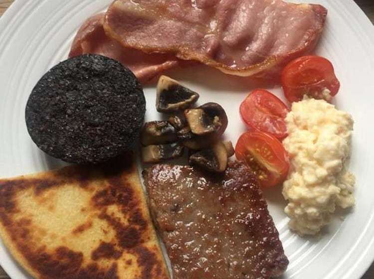 צימר Burnroy House