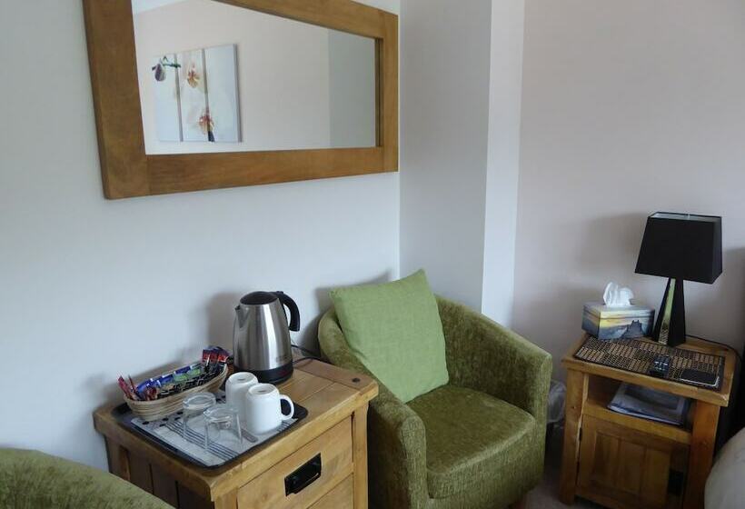 Bed and Breakfast Mayfields Guest House