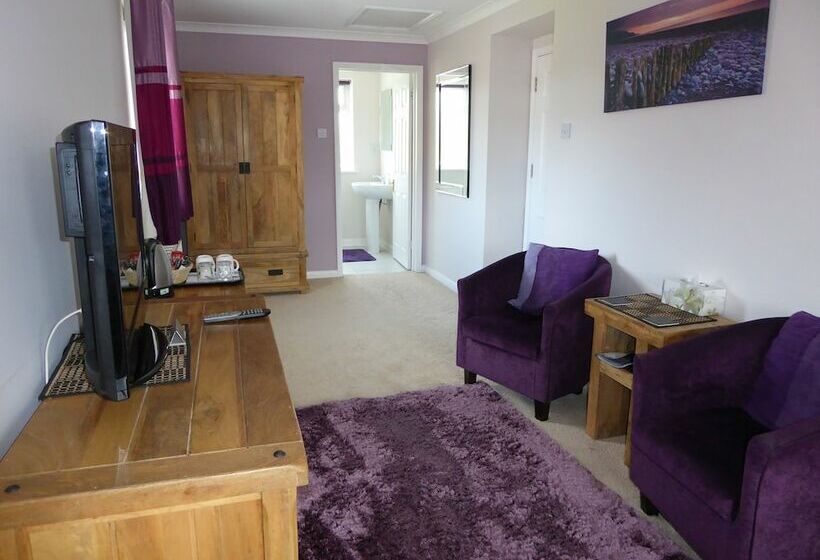 Bed and Breakfast Mayfields Guest House