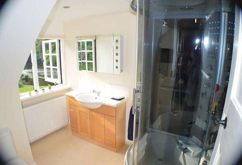 住宿加早餐  Pwll Y Faedda