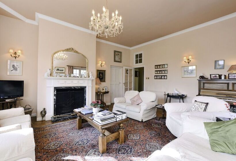 צימר The Old School