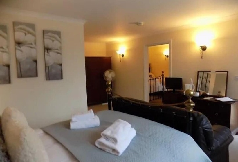 Bed and Breakfast The White Horse Inn