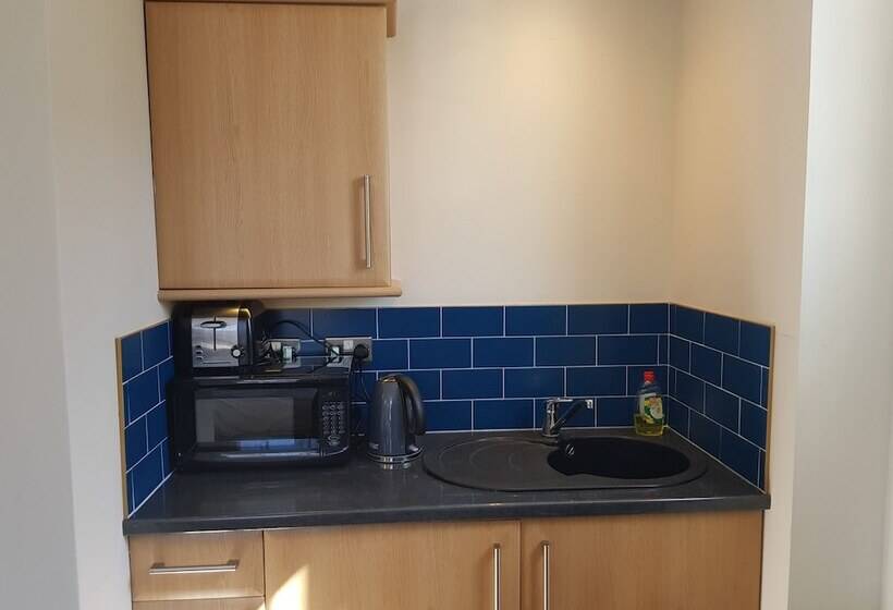 فندق فئة نجمة واحدة Limes Apartments