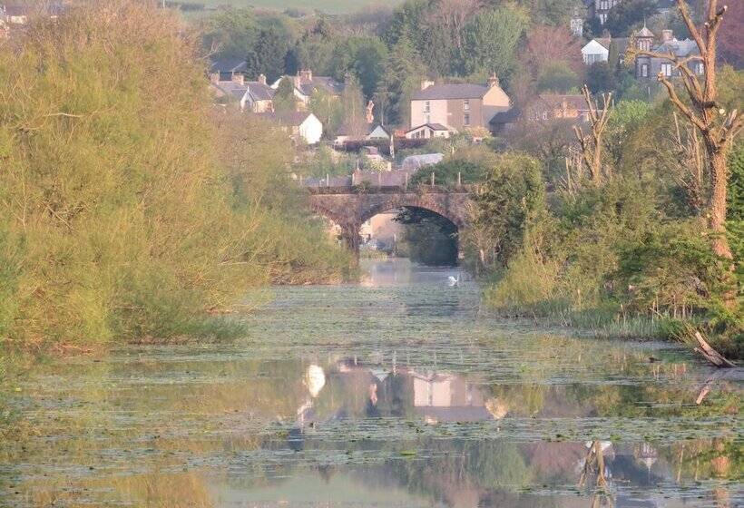 Хостел The Bay Horse Hotel And Restaurant